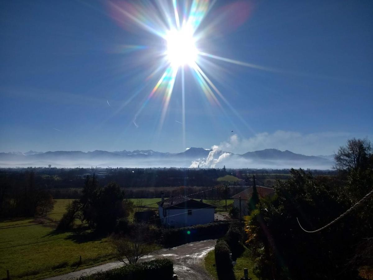 Pyrenees Vue Gite - Vues Fantastique, Parking Gratuit Sur Place & Piscine سان جودُ المظهر الخارجي الصورة
